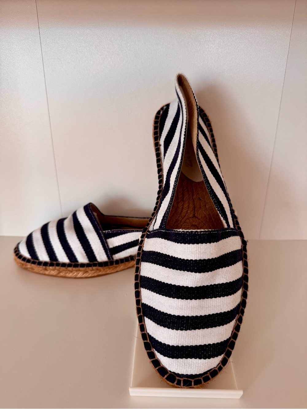Casa Hernanz Madrid Cleo Navy White Striped Espadrilles US 11 NWOT